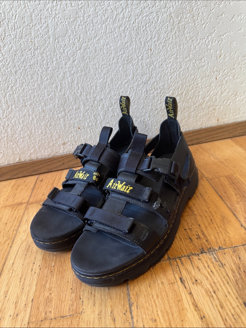 Dr. Martens Pearson Multi-Strap Sandals Gender Inclusive Size 12